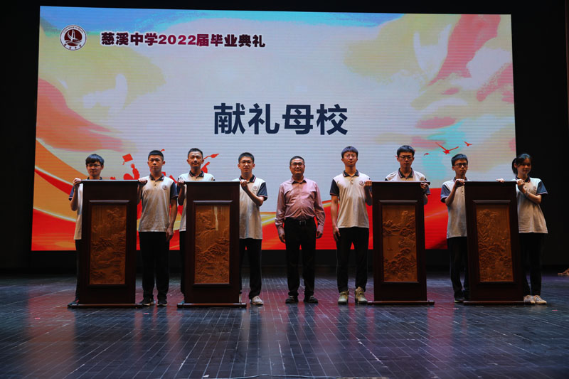 圖8.JPG